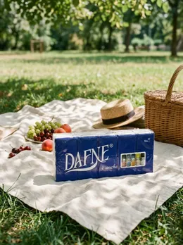Fazzoletti Dafne su una coperta da picnic